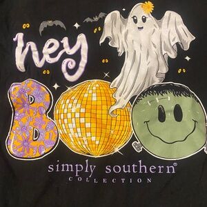 Simply Southern Hey Boo Halloween tshirt Medium